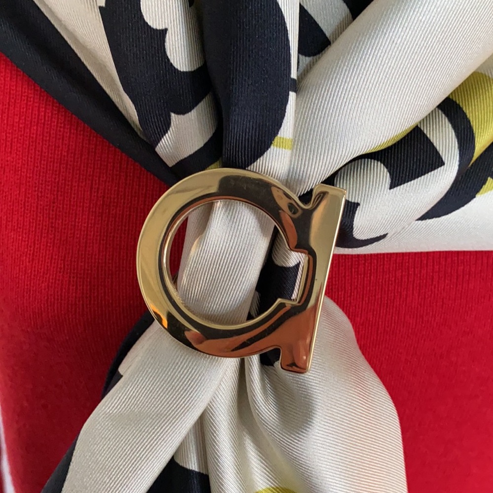 Ferragamo Scarf Ring